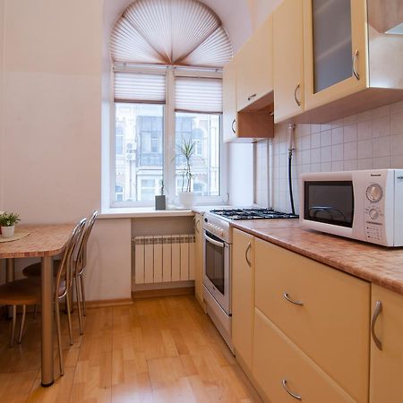 Home-Hotel Apartments-Mykhailivska كييف المظهر الخارجي الصورة