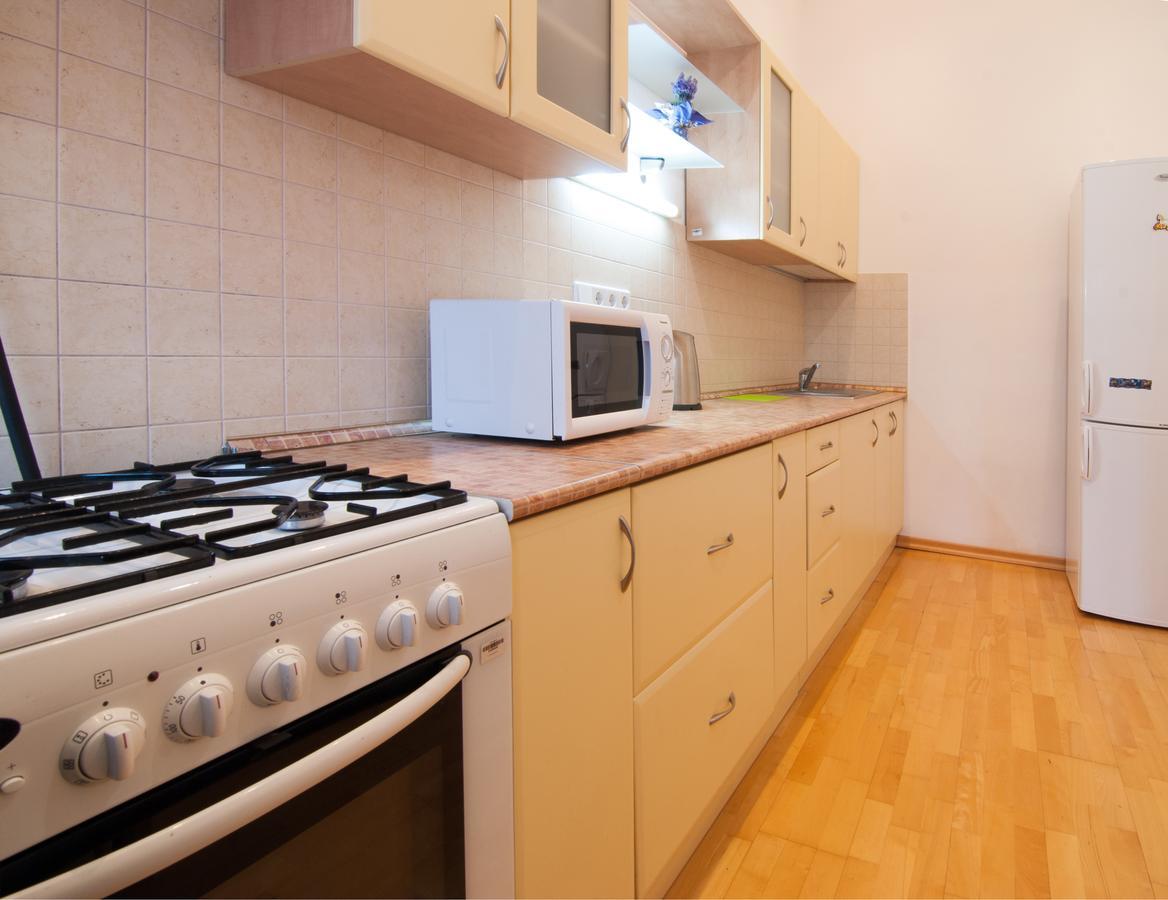 Home-Hotel Apartments-Mykhailivska كييف المظهر الخارجي الصورة
