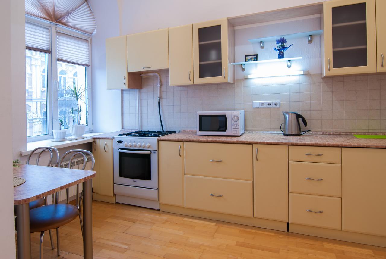 Home-Hotel Apartments-Mykhailivska كييف المظهر الخارجي الصورة